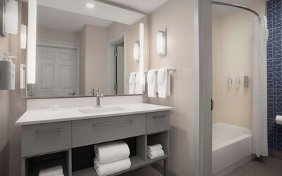 Homewood Suites by Hilton Alexandria / Pentagon South