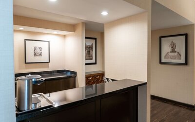 Hilton Alexandria Mark Center