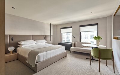 Hotel AKA Alexandria