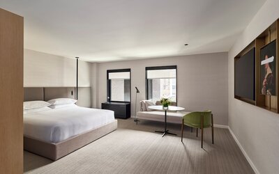 Hotel AKA Alexandria