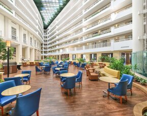 Embassy Suites by Hilton Alexandria Old Town