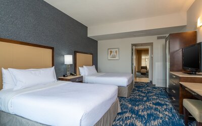 Embassy Suites by Hilton Alexandria Old Town
