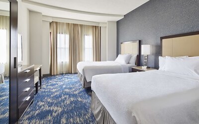 Embassy Suites by Hilton Alexandria Old Town
