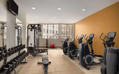 Embassy Suites by Hilton Alexandria Old Town