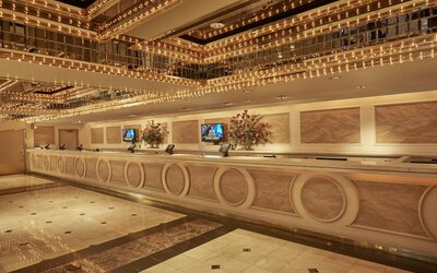 Four Queens Hotel and Casino