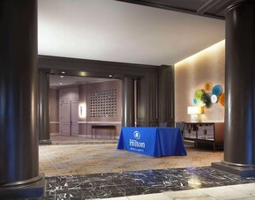 Hilton Alexandria Old Town