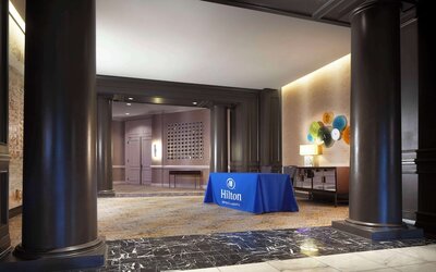 Hilton Alexandria Old Town