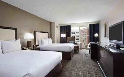 Hilton Alexandria Old Town