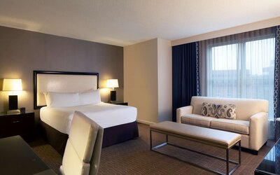 Hilton Alexandria Old Town