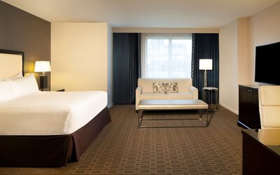 Hilton Alexandria Old Town
