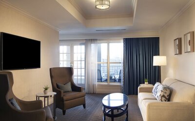 Hilton Alexandria Old Town