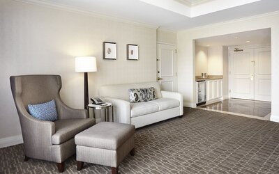 Hilton Alexandria Old Town