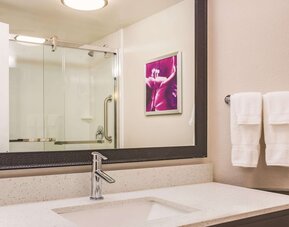 La Quinta Inn & Suites by Wyndham Las Vegas Summerlin Tech