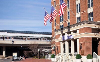 Hilton Alexandria Old Town