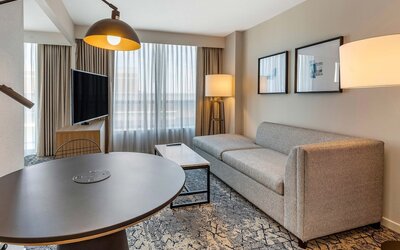 Sheraton Suites Old Town Alexandria