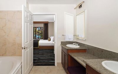 Tahiti Village Resort & Spa