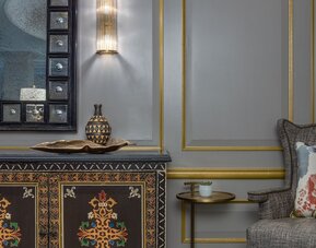 The Alexandrian Old Town Alexandria, Autograph Collection