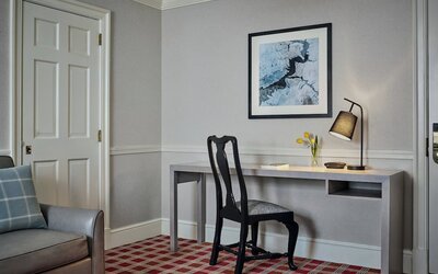 Morrison House Old Town Alexandria, Autograph Collection