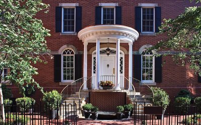 Morrison House Old Town Alexandria, Autograph Collection