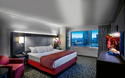The STRAT Hotel, Casino & Tower