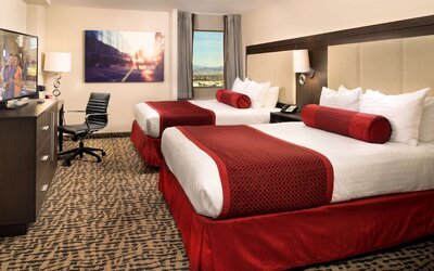 The STRAT Hotel, Casino & Tower