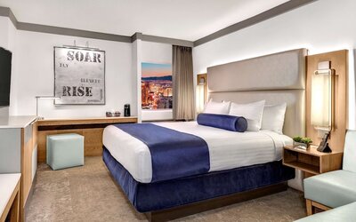 The STRAT Hotel, Casino & Tower