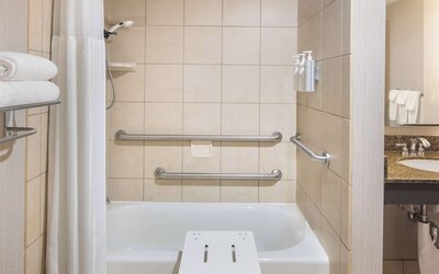 Hilton Garden Inn Bethesda Downtown