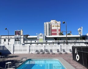 Downtowner Boutique Hotel