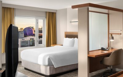 SpringHill Suites by Marriott Las Vegas Convention Center
