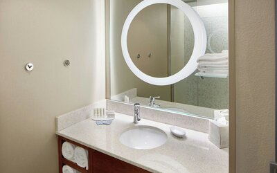 SpringHill Suites by Marriott Las Vegas Convention Center
