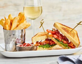 Courtyard by Marriott Las Vegas Henderson/Green Valley