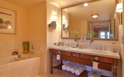 Hilton Lake Las Vegas Resort and Spa