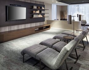 Courtyard by Marriott Alexandria Old Town/Southwest