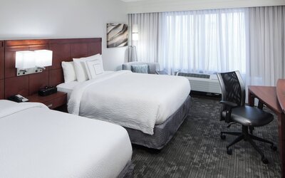 Courtyard by Marriott Alexandria Old Town/Southwest