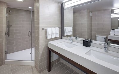 Courtyard by Marriott Alexandria Old Town/Southwest