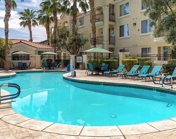 Club De Soleil All-Suite Resort