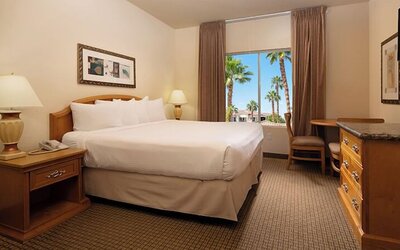 Club De Soleil All-Suite Resort