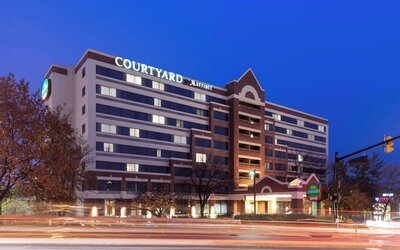 Courtyard by Marriott Alexandria Old Town/Southwest