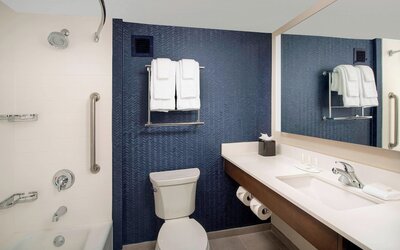 Fairfield Inn & Suites by Marriott Alexandria West/Mark Center