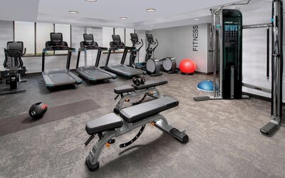 Fairfield Inn & Suites by Marriott Alexandria West/Mark Center