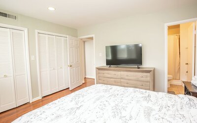 Comfy and Cozy - Min from National Mall