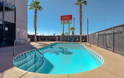 Hotel Jefe at Ojos Locos