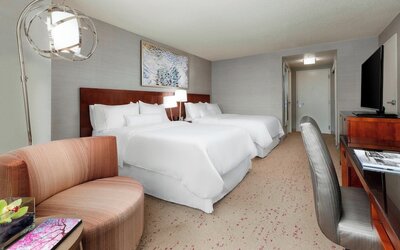 Room, 2 Double Beds, City View