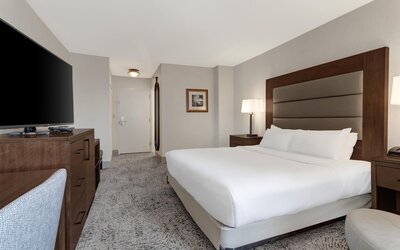 Hilton Arlington National Landing