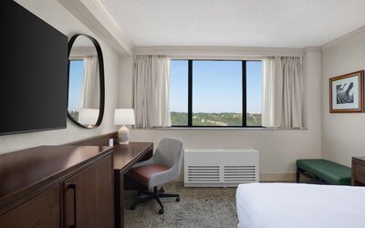 Hilton Arlington National Landing