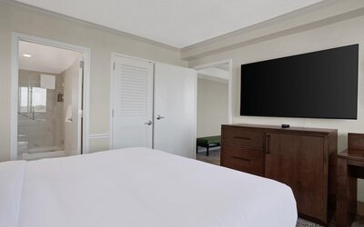 Hilton Arlington National Landing