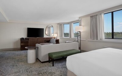 Hilton Arlington National Landing