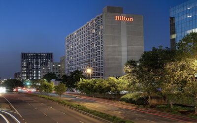 Hilton Arlington National Landing
