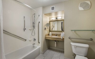 Best Western Plus Henderson Hotel