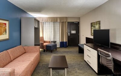 Holiday Inn Hotel & Suites Atlanta Airport-North by IHG
